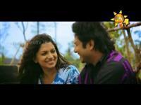 Portrait photo of the artist Lakshman Hewawitharana