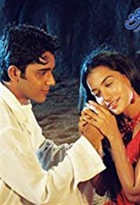 Portrait photo of the artist Manike Attanayake