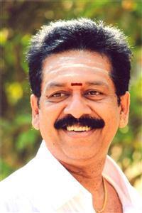 Portrait photo of the artist Mohan Drashana