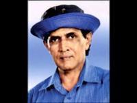 Portrait photo of the artist Paul Fernando