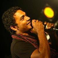 Portrait photo of the artist Peshala and Meena