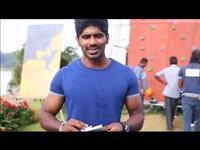 Portrait photo of the artist Prabath Jayasooriya