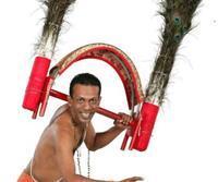 Portrait photo of the artist Rajiv Sebasthiyan