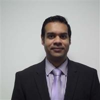 Portrait photo of the artist Randika Fernando