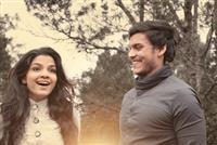 Portrait photo of the artist Rohitha Wijesooriya