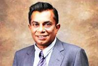 Portrait photo of the artist Saman De Silva